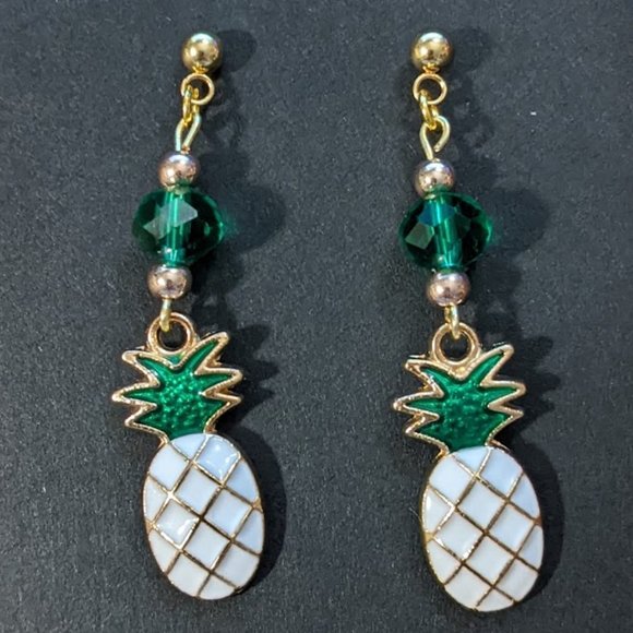 Handmade Jewelry - White Pineapple Earrings